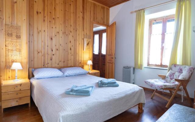 Stone House in Lafkos Pelion