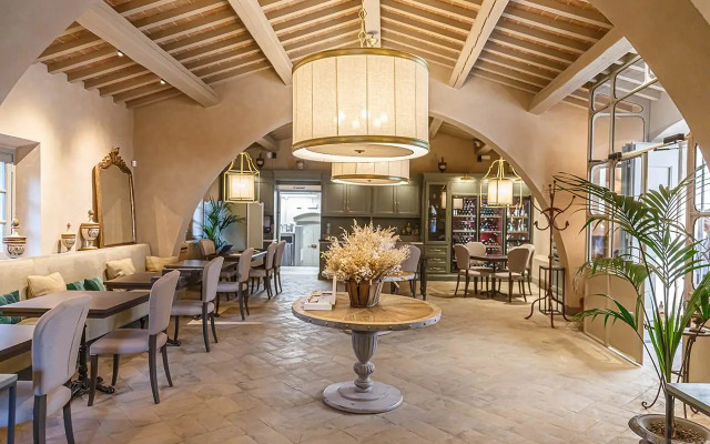 Casa Villa Rentals by Torre a Cona