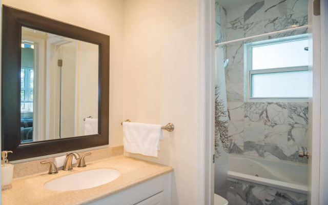 Park SoBe Apartments