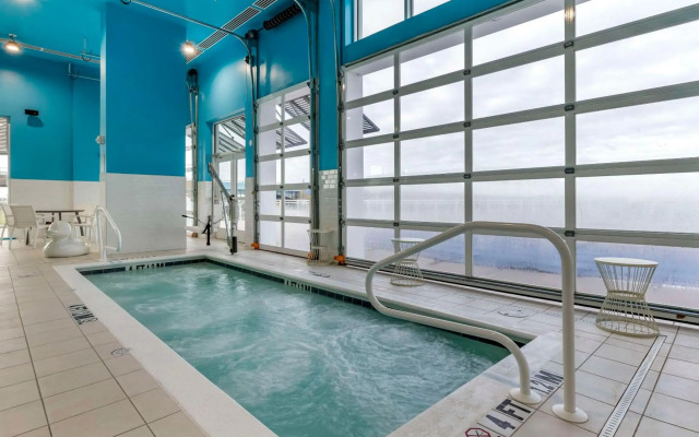 Cambria Hotel Ocean City - Bayfront