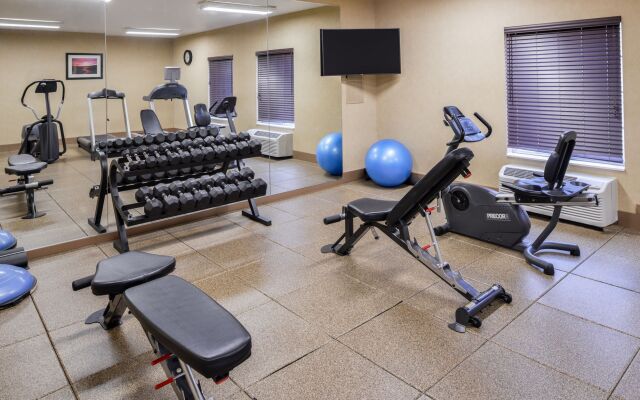 Holiday Inn Express & Suites Sioux Falls At Empire Mall by IHG