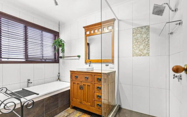 Coast And Country Weekend Retreat