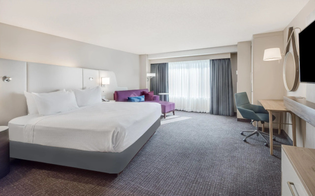 Crowne Plaza Cleveland at Playhouse Square by IHG