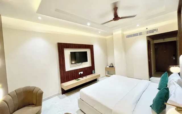 Sea View Hotel- Puri near Temple & Beach