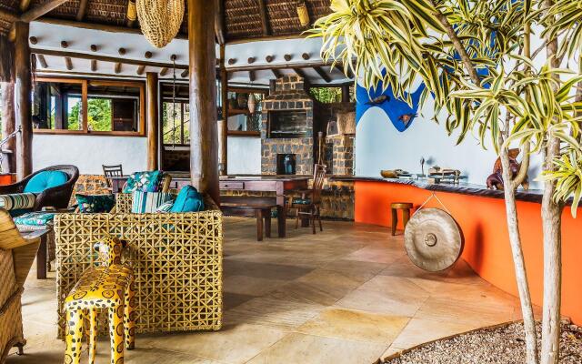 Casa de luxo com piscina e natureza em Ilhabela