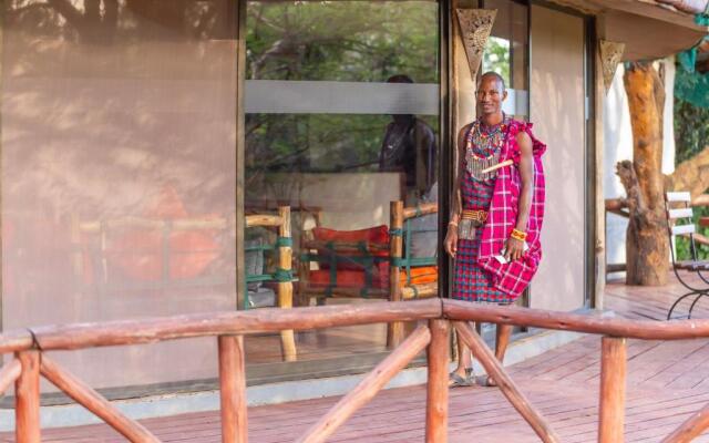 PrideInn Mara Camp & Cottages