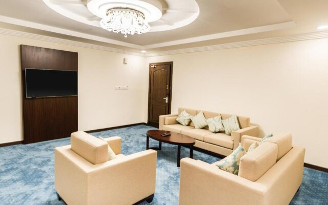 Laten Suites