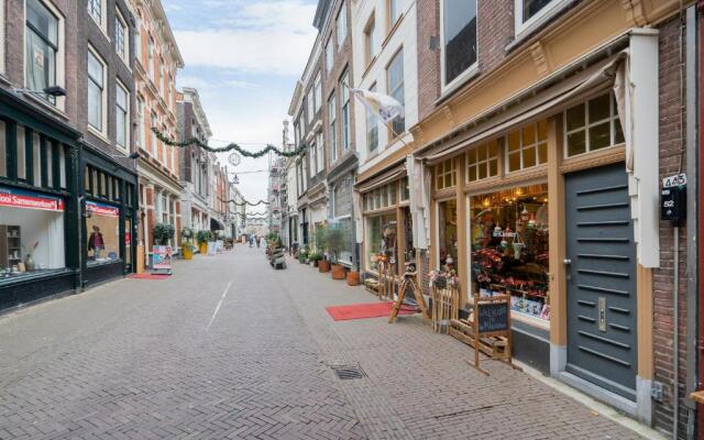 Voorstraat-Straatzicht Boven