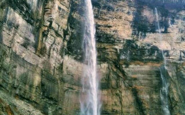 Discover Kinchkha