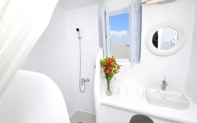 Caldera Premium Villas — Adults Only
