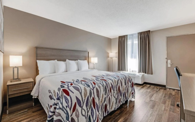 Red Roof Inn & Suites Wilkesboro