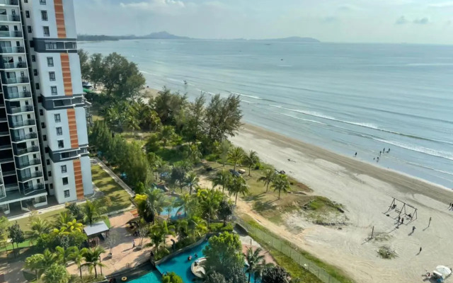 PUTEH Timurbay Beachfront Private Suite Kuantan