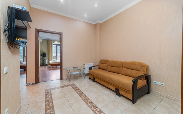 Novaya kvartira u morya .Primorskaya 5