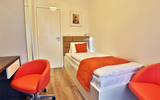 VIP Apartments