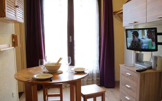 Appartement Risoul, 1 pièce, 4 personnes - FR-1-330-518