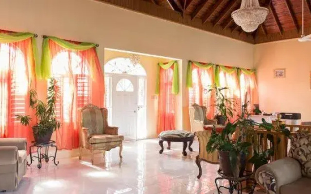 Diamond Villas And Suites