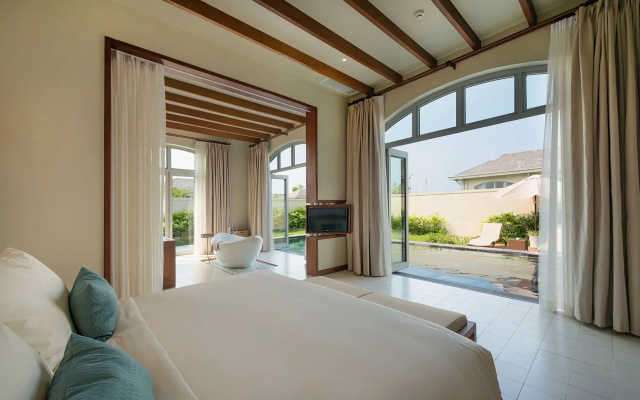 FLC Luxury Resort Samson