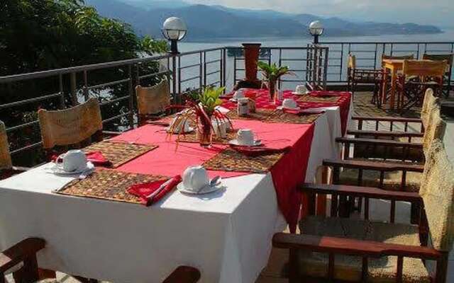 Nirvana Heights Hotel	