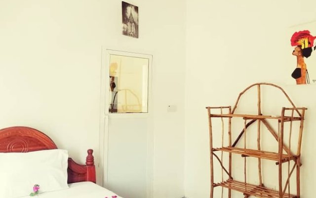 Room-room Ally at the Beach for 2 - 3 gu