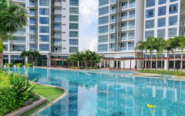 Green Haven by Tove Global