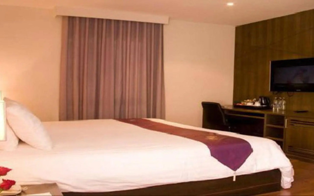 Paradiso Boutique Suites