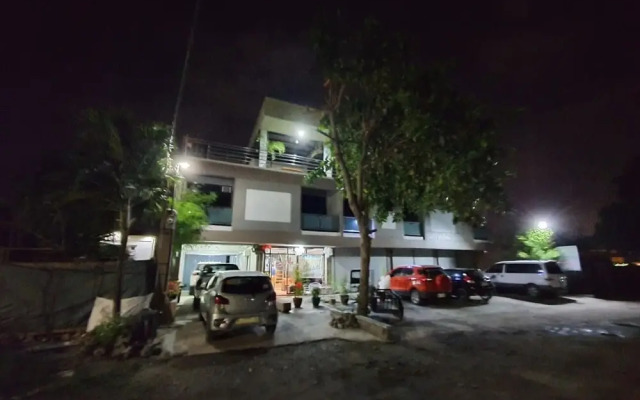 Ched'S Apartelle