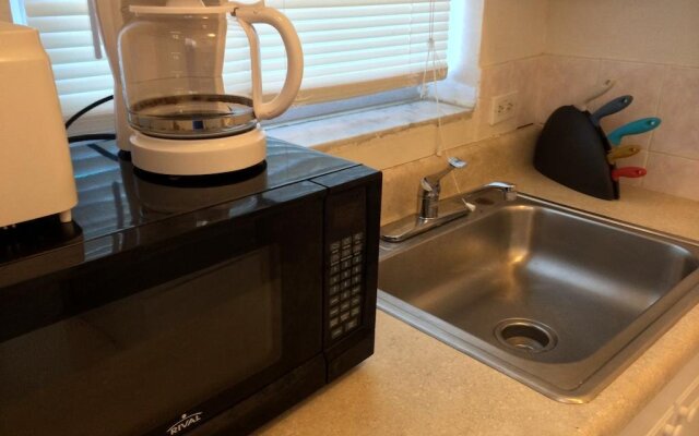 Hollywood Beach Blue Wave