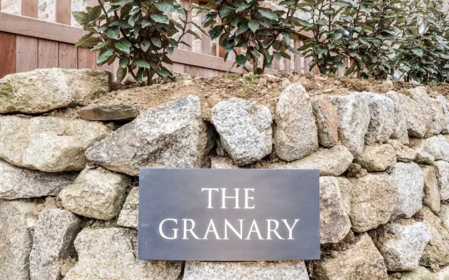 The Granary at Boskensoe Barns