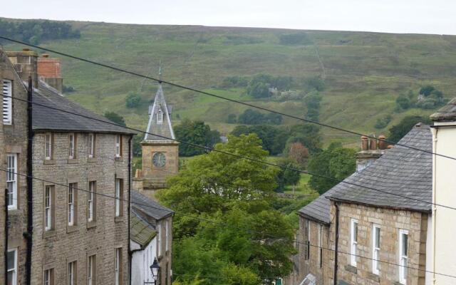 Town View Alston