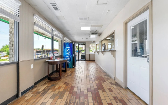Budgetel Inn and Suites