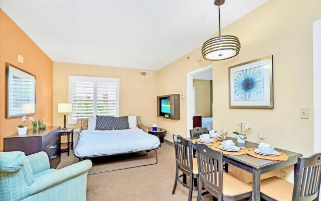 1BR With Two Queen Beds - Near Disney