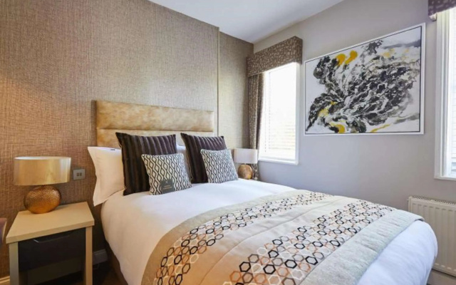 WorldHotels Distinctive Woughton House Hotel