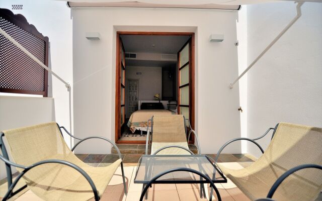 Apartasuites Alberca