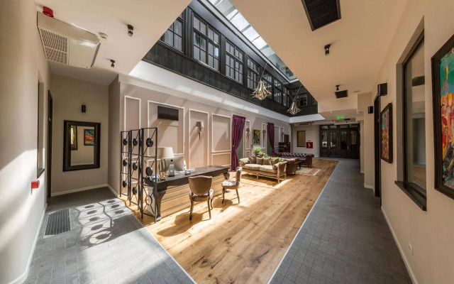 The Mansion Boutique Hotel