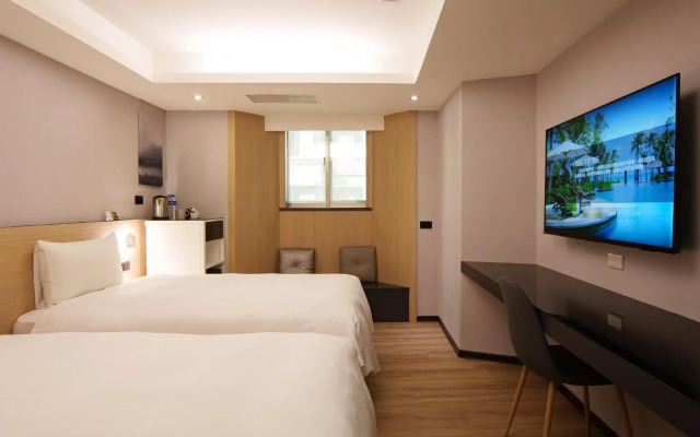 HUB Hotel Tucheng