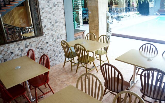 Airlangga Hotel