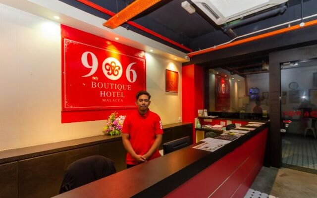 906 Hotel Kota Laksamana