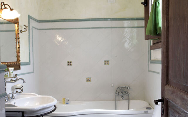 L'Antico Borgo dei Limoni