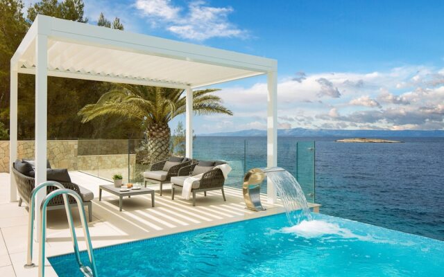 Beach Villa in Korcula with Pool, Sauna & Hot Tub