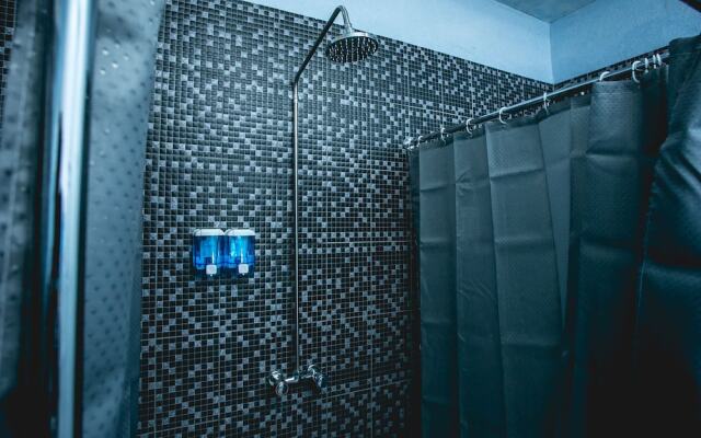 Sherlock Holmes Hostel Baku