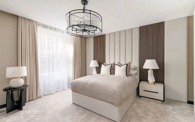 Luxury City 5* Retreat-Lux Spa Bath-Romantic