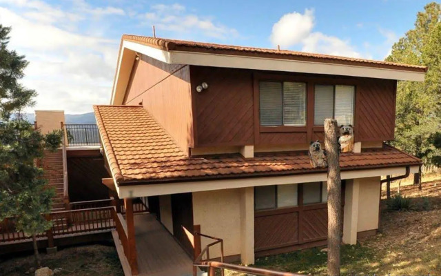 High Sierra Condominium