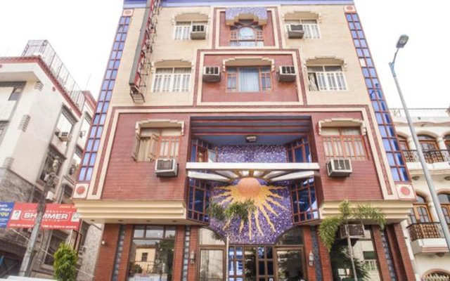 The Sun Court Hotel Yatri