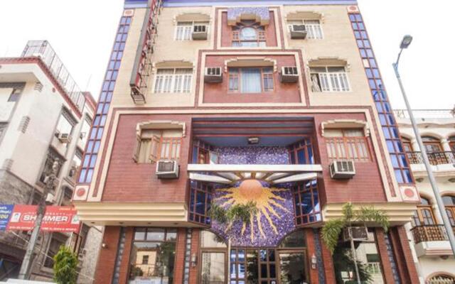 The Sun Court Hotel Yatri