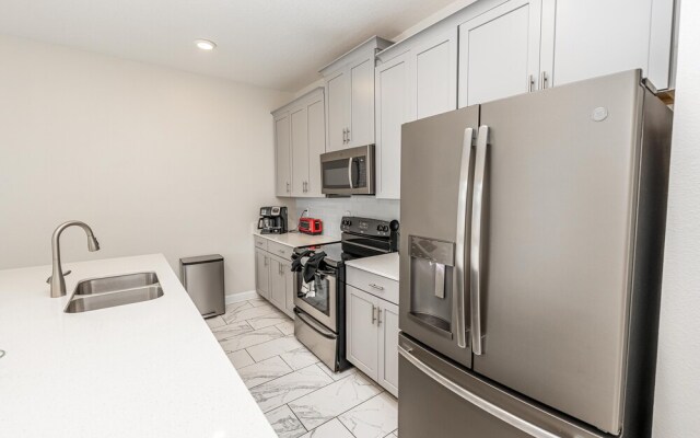 8923cg 4 Bedroom Townhouse by Redawning