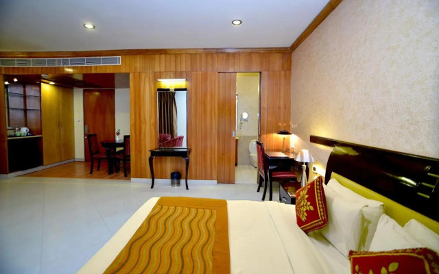 Pink Pearl Hotel & Fun City