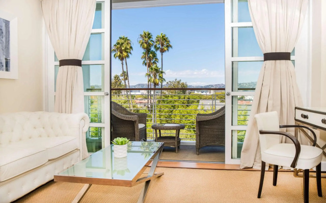Cameo Beverly Hills