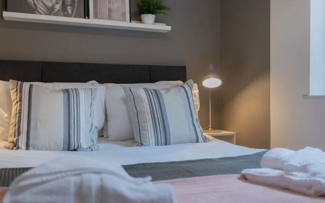 Central Belfast Apartments: 7 Camden Street