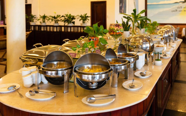 VietStar Resort & Spa