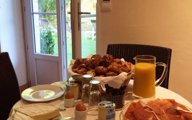 Hôtel Le Moulin de la Beune